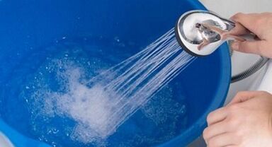 Refrigerante com água quente para aumentar o pênis